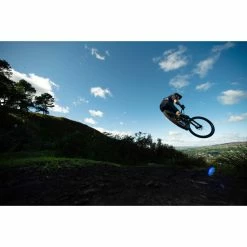 Frein Hope Tech 4 X2 (sans Disque) 38 Frein Hope Tech 4 X2 (sans Disque) -Promos Pièces de freins Magasin Hope Tech 4 X2 Brake No Rotor Disc Brake Callipers Black Black T4X2NL 3